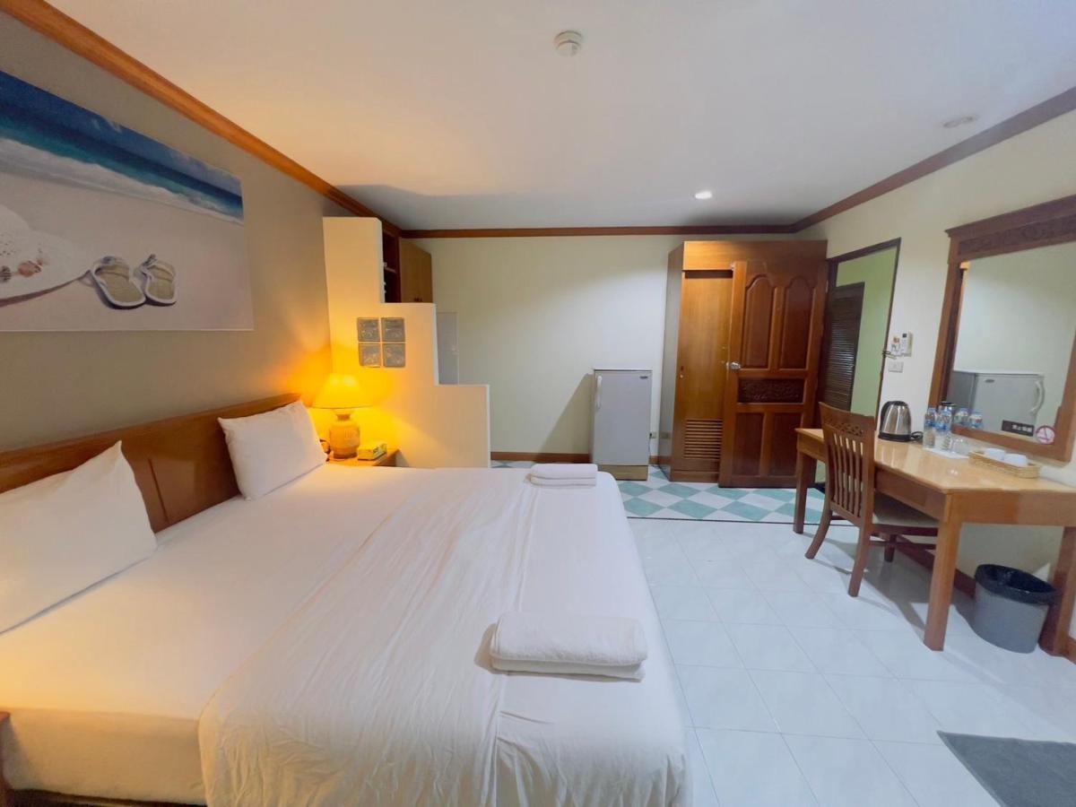 Hotel Royal Vista Patong Exteriér fotografie