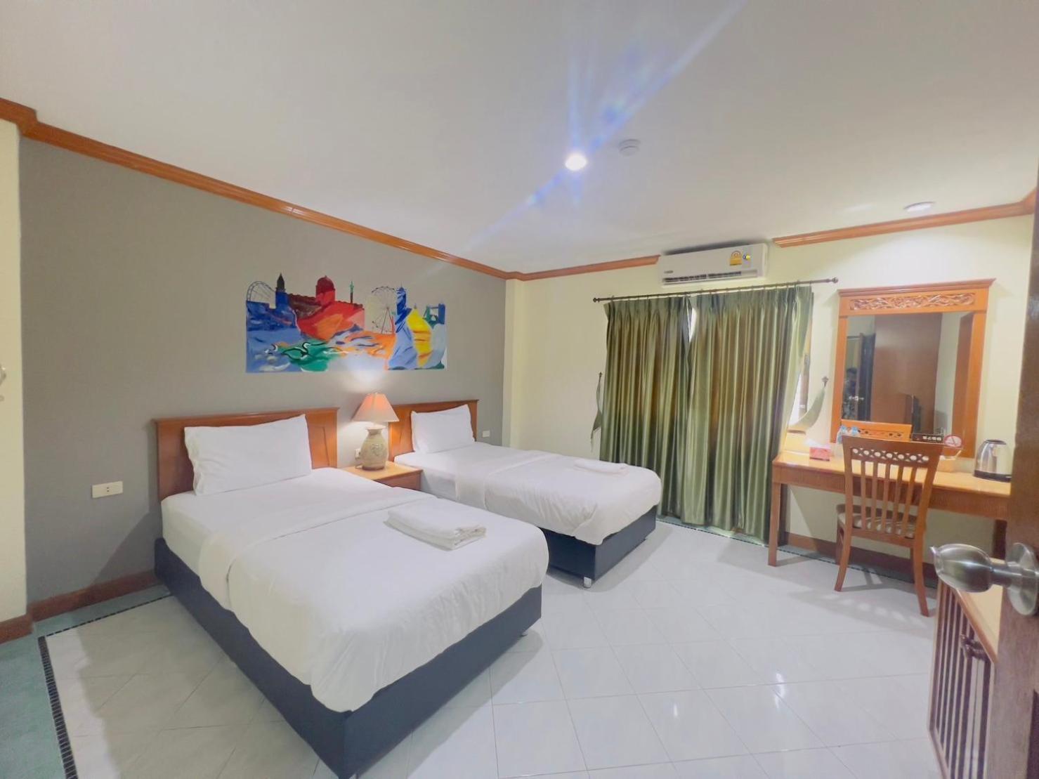 Hotel Royal Vista Patong Exteriér fotografie