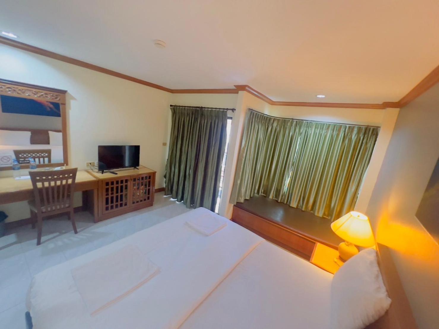 Hotel Royal Vista Patong Exteriér fotografie