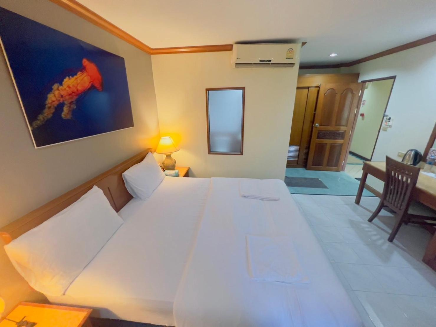 Hotel Royal Vista Patong Exteriér fotografie