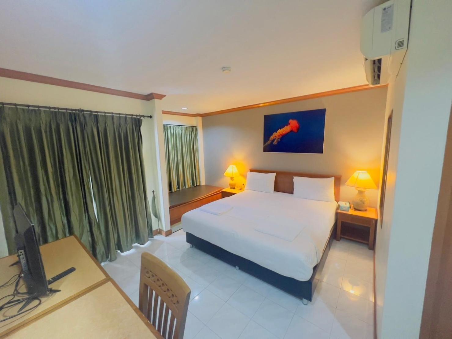 Hotel Royal Vista Patong Exteriér fotografie