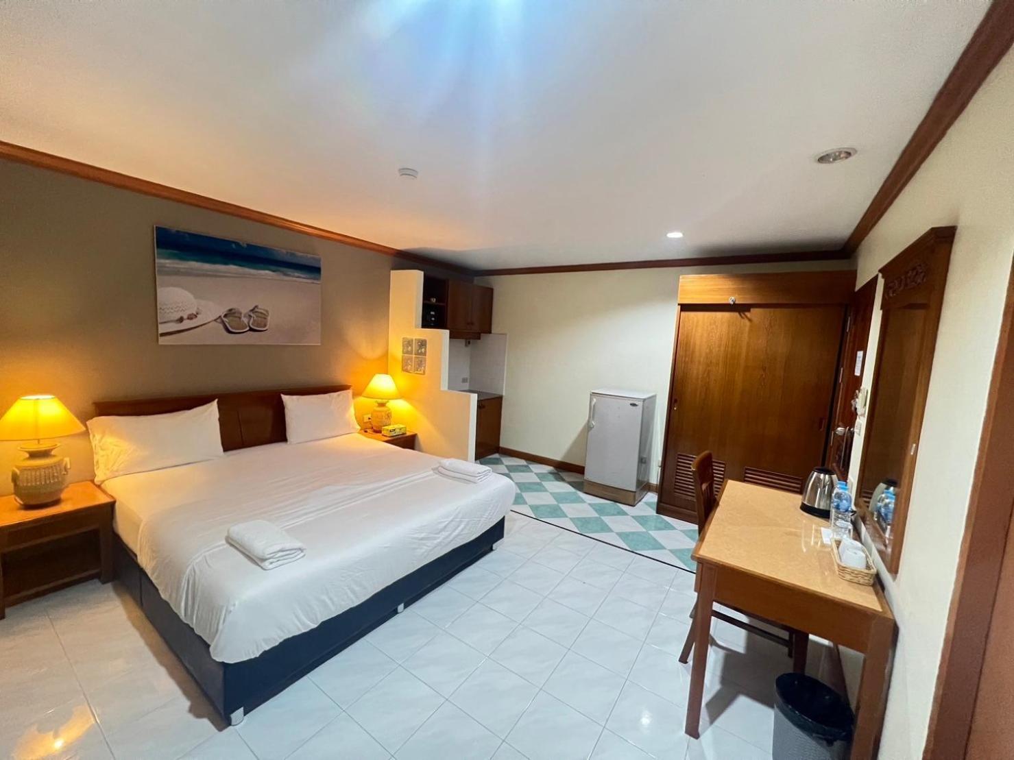Hotel Royal Vista Patong Exteriér fotografie