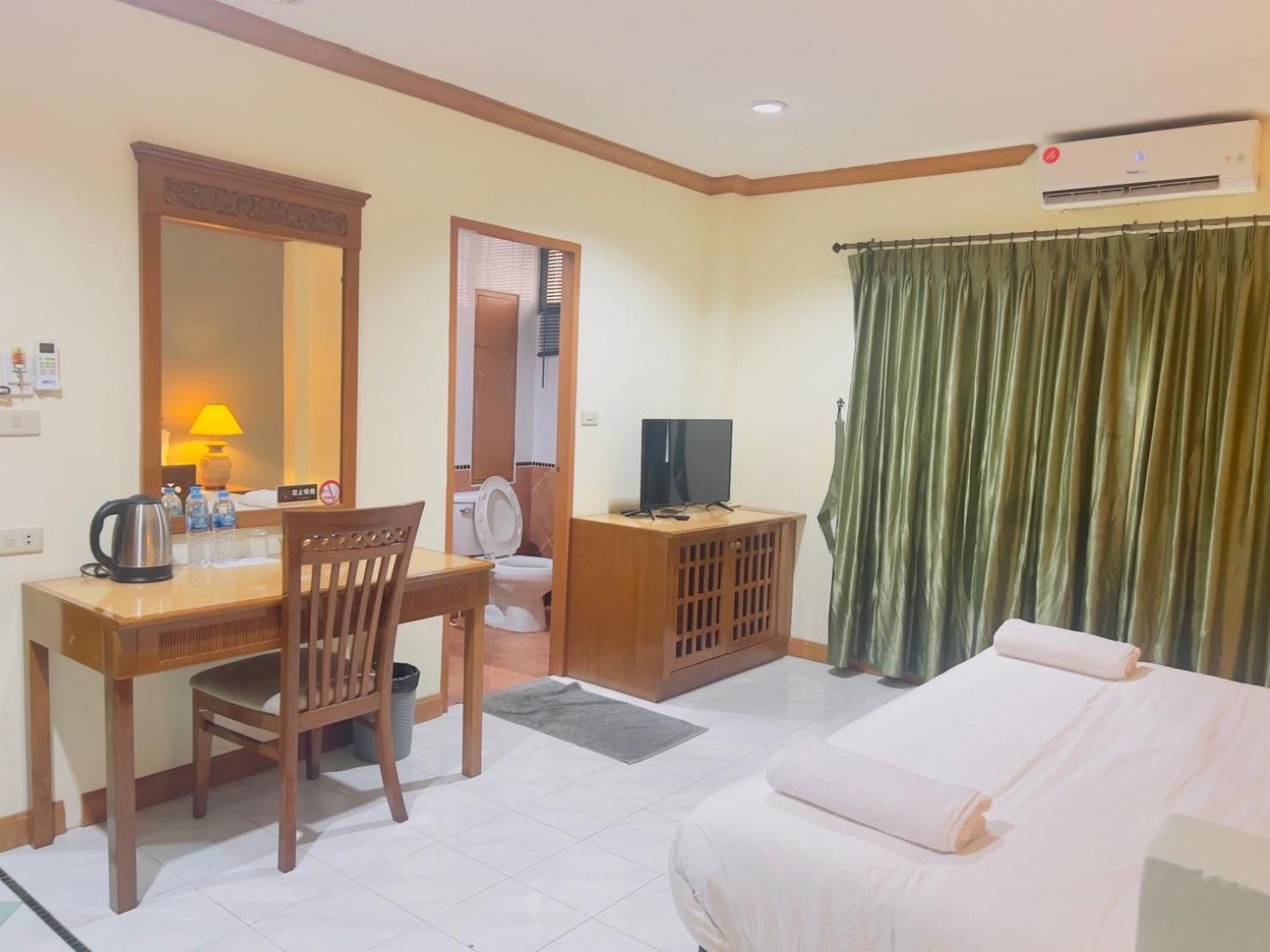 Hotel Royal Vista Patong Exteriér fotografie
